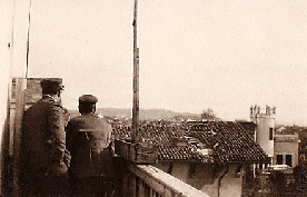 Monfalcone - Veduda con il monte Hermada