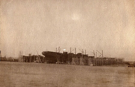 Monfalcone il cantiere2