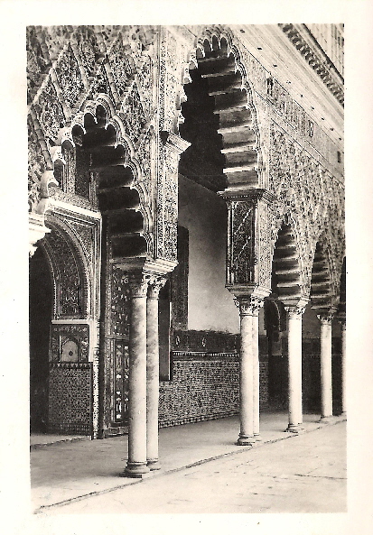 1936_Alcazar_Galleria_Patio_Donzellas