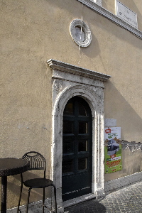 Via_dei_Corridori-Palazzo_al_n_46-Portone
