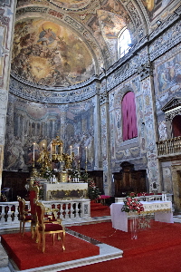 Via dei Penitenzieri-Chiesa_di_S_Spirito_in_Sassia-Altare_maggiore (3)