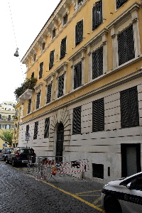 Via_del_Falco-Palazzo_al_n_1