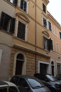 Vicolo_del_Farinone-Palazzo_al_n_31