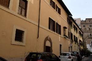Vicolo_delle_Palline-Palazzo_al_n_18