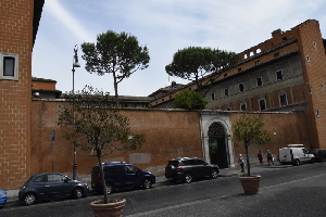 Borgo_S_Spirito-Palazzo_dei_Penitenzieri-Ingresso_posteriore (2)
