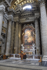 Piazza_Campitelli-Chiesa di S Maria in Portico-Cappella_di_S_Anna