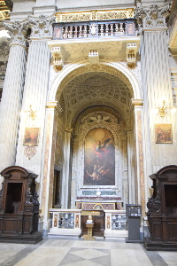 Piazza_Campitelli-Chiesa di S Maria in Portico-Cappella_di_S_Michele