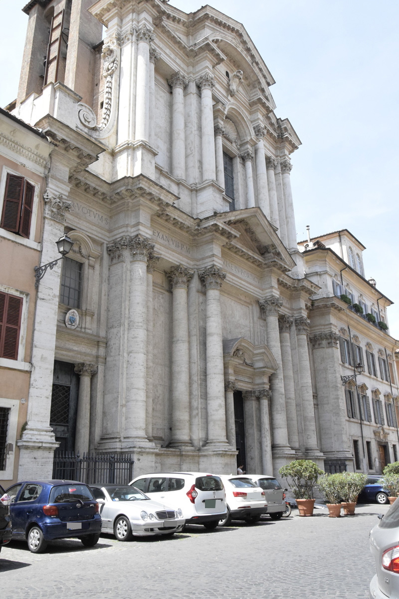 Piazza_Campitelli-Chiesa_di_S_Maria_in_Portico (2)
