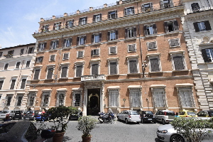 Piazza_Campitelli-Palazzo_al_n_2