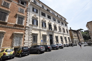 Piazza_Campitelli-Palazzo_al_n_3