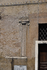 Via_Tor_de_Specchi-Monastero_Oblate_S_Francesca_Romana_al_n_40-Portico_Medievale