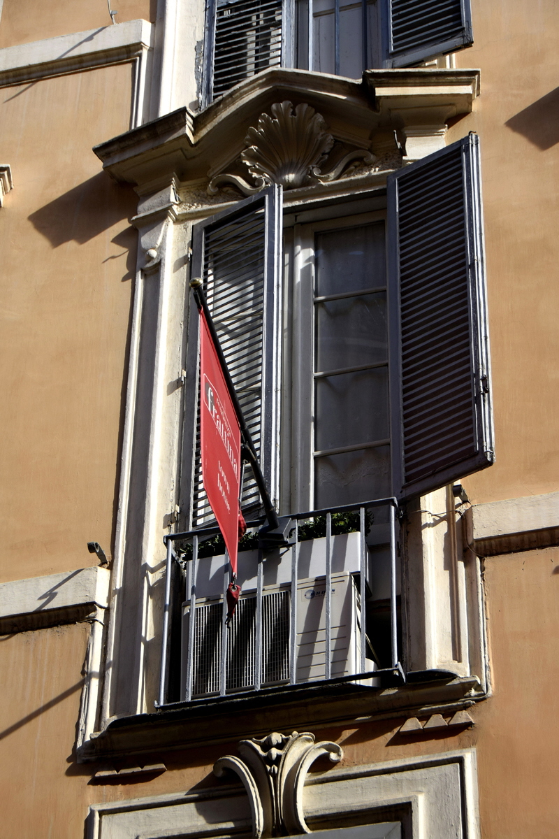 Via_Frattina-Palazzo_al_n_104-Balcone