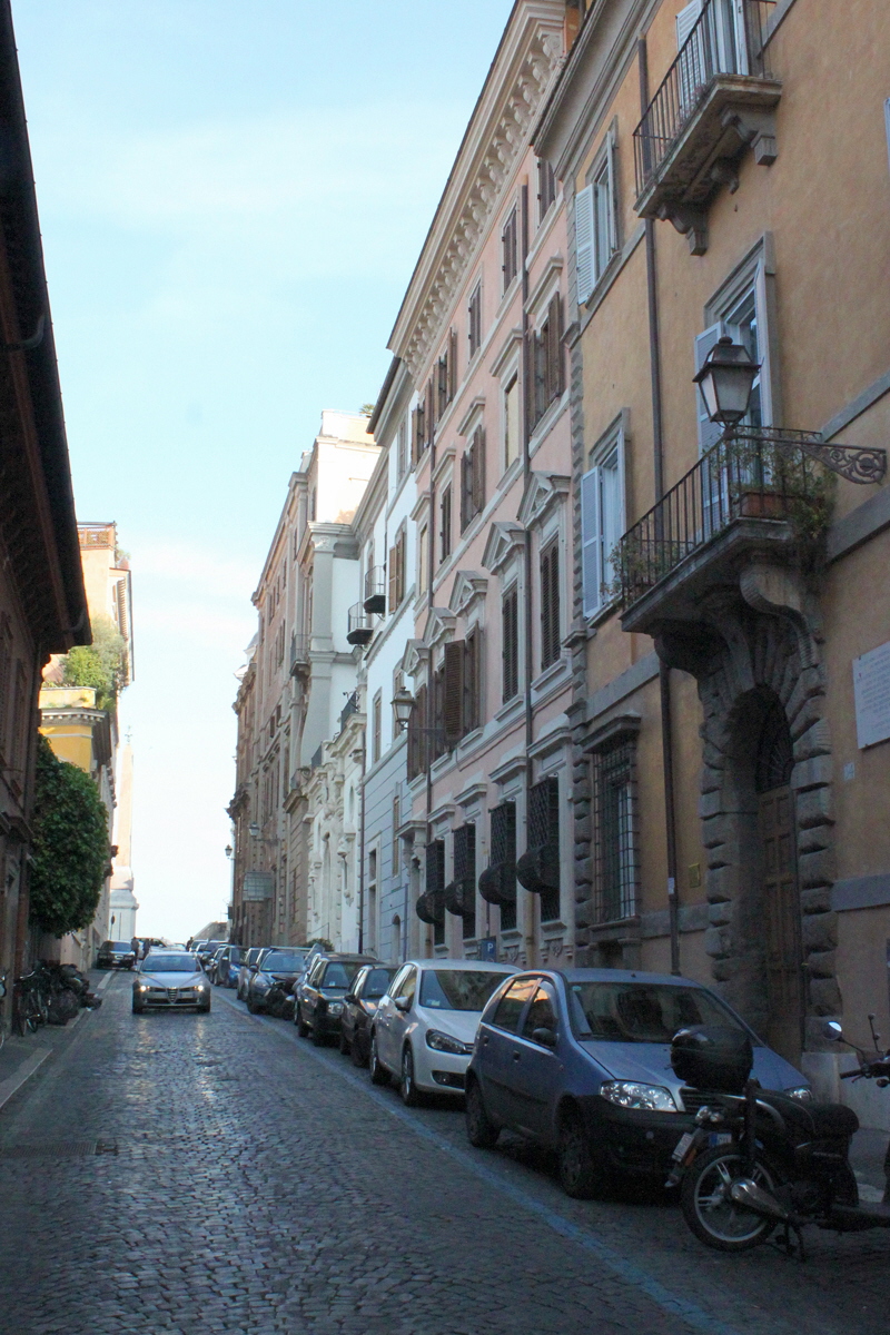 Via_Gregoriana