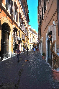Via_di_Campo_Marzio (2)