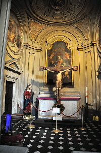 Piazza_del_Popolo-Chiesa_Di_S_Maria_dei_Miracoli-Cappella_del_Rosario