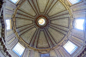 Piazza_del_Popolo-Chiesa_di_S_Maria_dei_Miracoli--Cupola-p