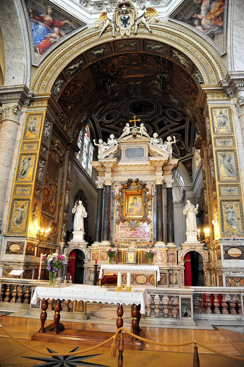 Piazza_del_Popolo-Chiesa_di_S_Maria_del_popolo-Altare_Maggiore