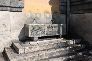 Piazza_del_Popolo-Fontana (2)