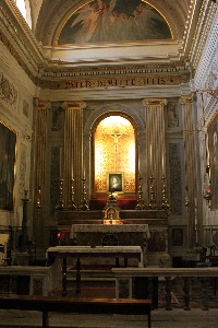 Via_dei_Prefetti-Chiesa_di_S_Nicola_dei_Prefetti-Altare_Maggiore