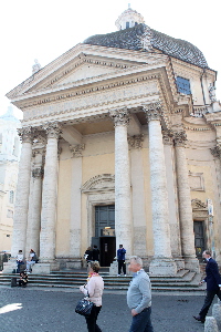 Via_del_Babuino-Chiesa_di_S_Maria_dei_Miracoli (5)