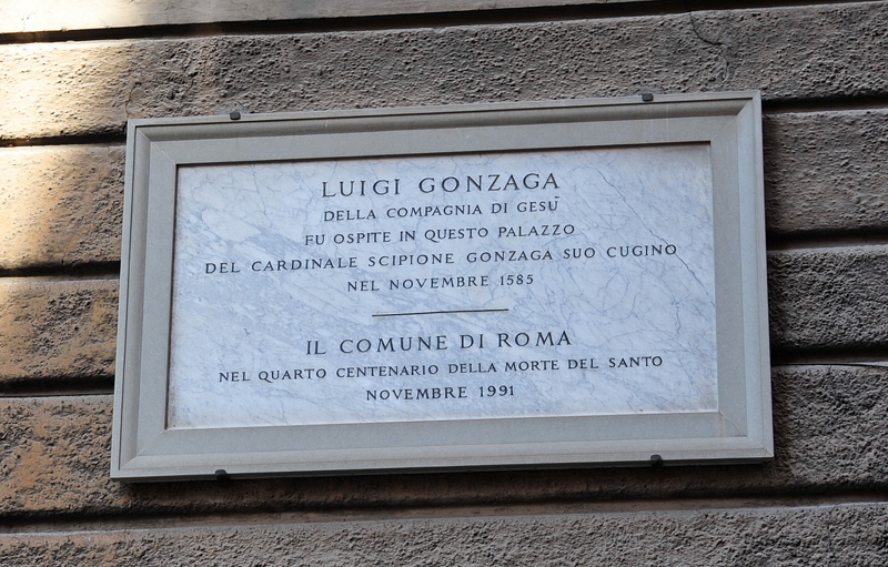 Via_della_Scrofa-Lapide_a_Luigi_Gonzaga_al_n_117