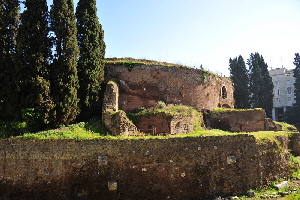 Piazza_Augusto_Imperatore-Mausoleo_di_Augusto
