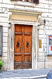 Via_Sistina-Palazzo_al_n_27-Portone