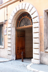 Via_Sistina-Palazzo_al_n_48-Portone
