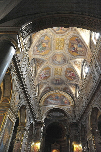 Piazza_Capranica-Chiesa_di_S_Maria_in_Aquiro-Soffitto