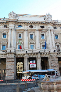 Piazza_Colonna-Galleria_Colonna (6)