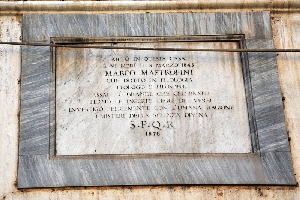 Piazza_di_Montecitorio-Lapide_al_n_121-1876