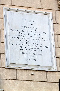 Piazza_di_Montecitorio-Lapide_di_Cesare_Correnti-1894