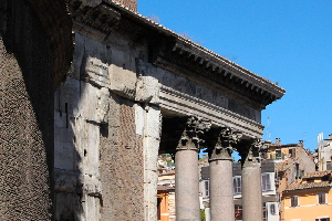 Via_della_Minerva-Pantheon-Lato_esterno destro (11)