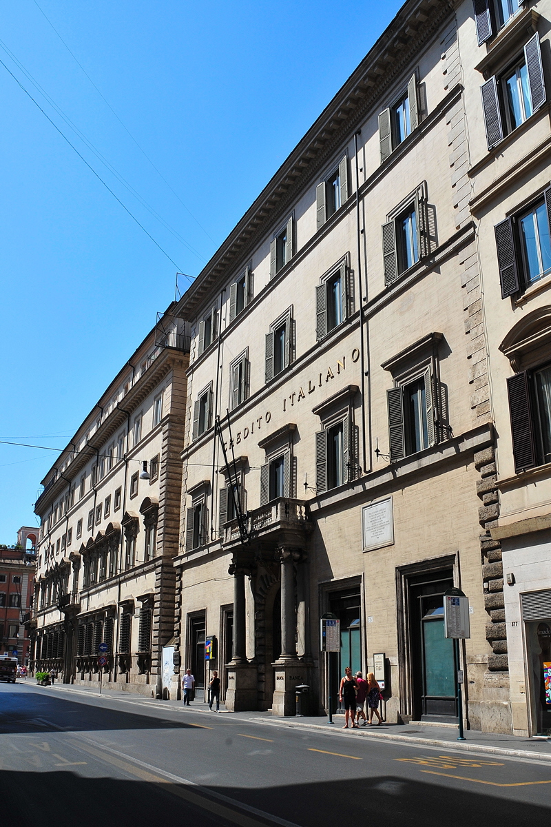 Via_del_Corso-Palazzo_Verospi