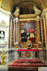 Piazza_di_S_Lorenzo_in_Lucina-Chiesa_omonima-Cappella_di_S_Carlo_Borromeo
