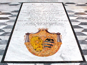Piazza_di_S_Lorenzo_in_Lucina-Chiesa_omonima-Lapide_delle_Famiglie_Malvezzi_e_Angelelli-1793