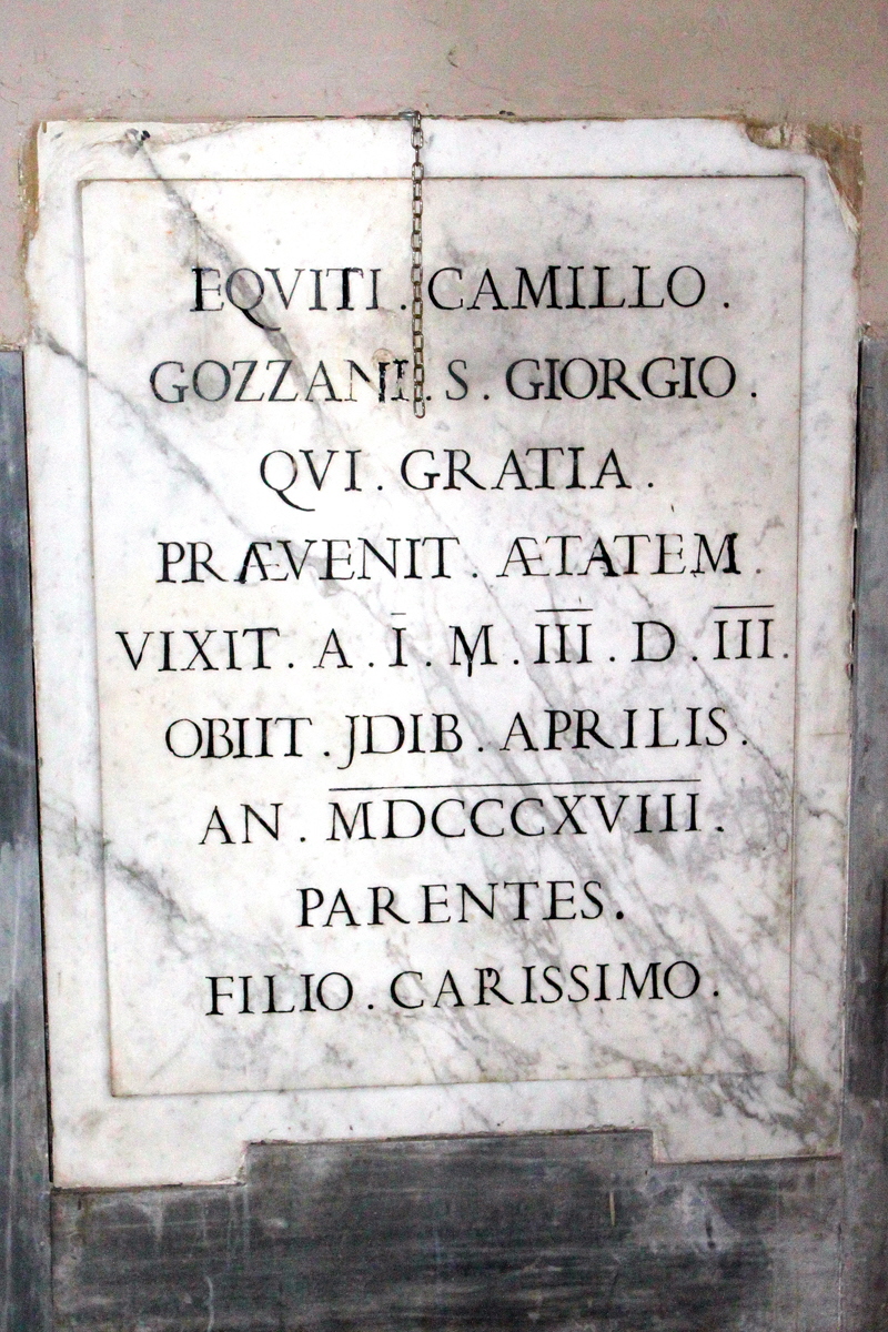 Piazza_di_S_Lorenzo_in_Lucina-Chiesa_omonima-Lapide_di_Camillo_Gozzani-1818