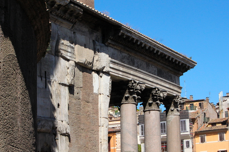 Via_della_Minerva-Pantheon-Lato_esterno destro (11)
