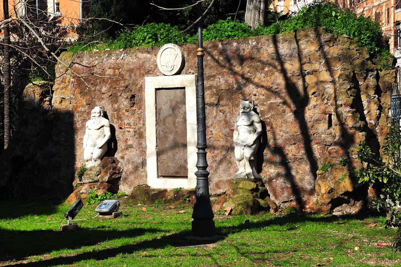 Piazza_Vittorio-Porta_Maggica (2)