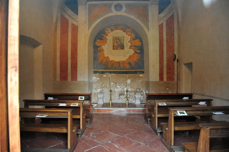 Piazza_di_Santa_Croce_in_Gerusalemme-Chiesa_di_Santa_Maria_del_Buon_Aiuto (8)