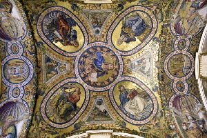 Piazza_di_Santa_Croce_in_Gerusalemme-Chiesa_omonima-Cappella_di_S_Elena-Soffitto