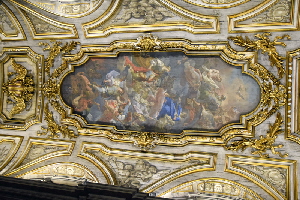 Piazza_di_Santa_Croce_in_Gerusalemme-Chiesa_omonima-Soffitto (3)
