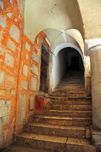 Piazzale_del_Verano-Chiesa_di_San_Lorenzo-Chiostro (4)