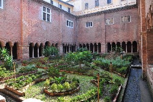 Piazzale_del_Verano-Chiesa_di_San_Lorenzo-Chiostro (6)