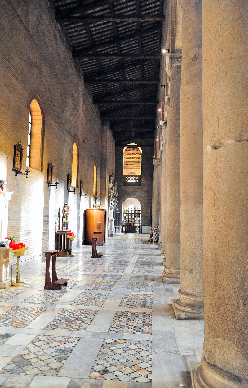 Piazzale_del_Verano-Chiesa_di_San_Lorenzo_Navata_sinistra (39)_01