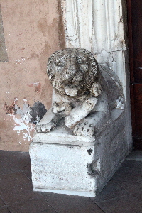 Piazzale_del_Verano-Chiesa_di_San_Lorenzo (115)