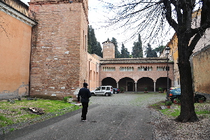 Piazzale_del_Verano-Chiesa_di_San_Lorenzo (7)