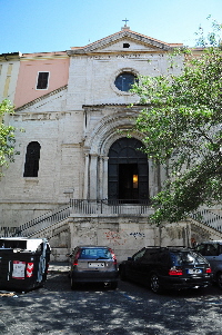 Via_Carlo_Alberto-Chiesa_del_Russicon