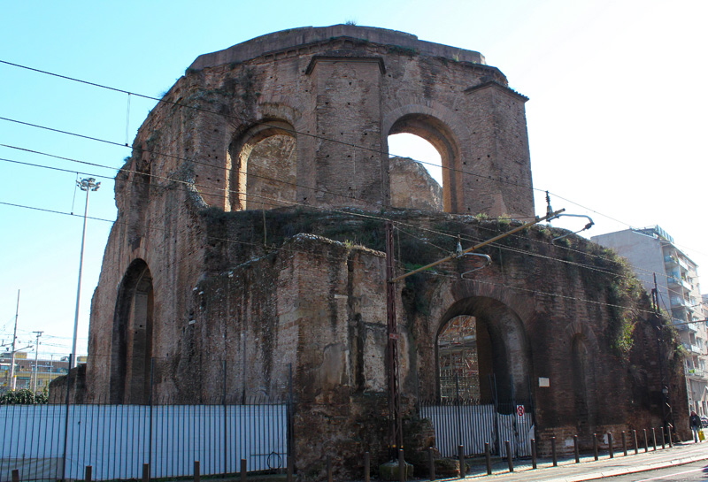 Via_Giovanni_Giolitti-Ninfeo_dei_Licinii (8)