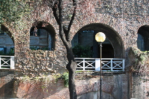 Via_di_Porta_di_San_Lorenzo-Mura_Aureliane (20)